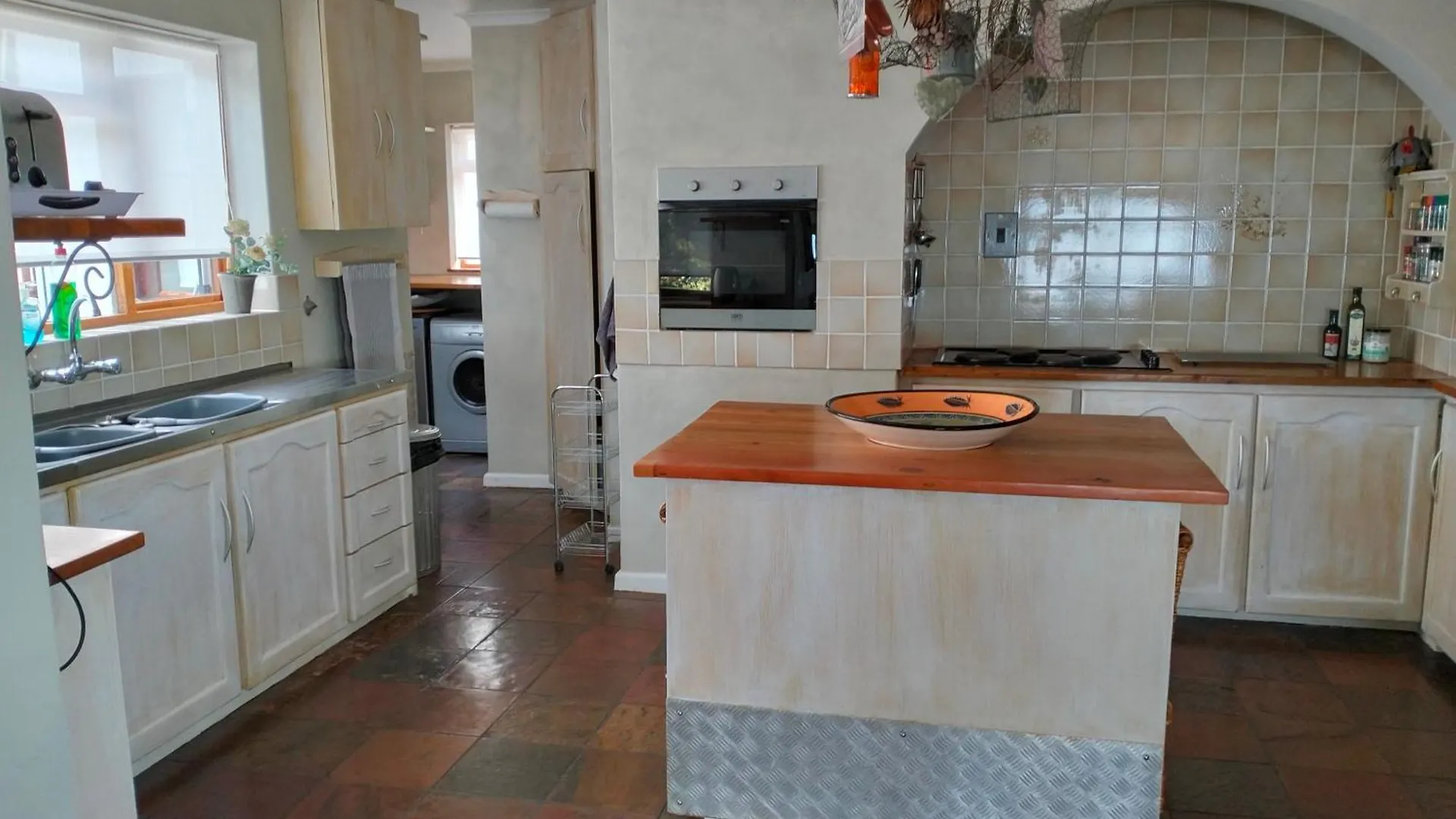 Rocky Beach Holiday Home With Panoramic Sea Views In Simonʼs Town 南アフリカ